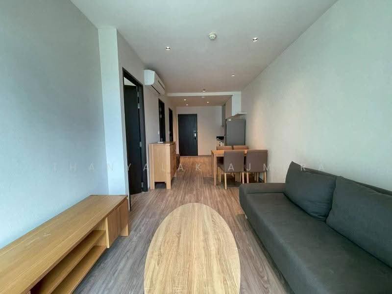 Sky Walk Residences, Bangkok, 1599 Sukhumvit Road, Phra Kanong Nua, Watthana, Bangkok, 2 Bedrooms, 60 sqm, Condo For Rent, by Thanyalak Ajmera, 500571538 - DDproperty.com