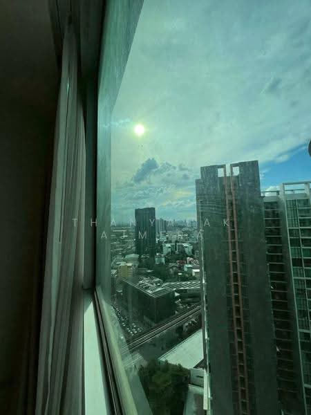 Sky Walk Residences, Bangkok, 1599 Sukhumvit Road, Phra Kanong Nua, Watthana, Bangkok, 2 Bedrooms, 60 sqm, Condo For Rent, by Thanyalak Ajmera, 500571538 - DDproperty.com