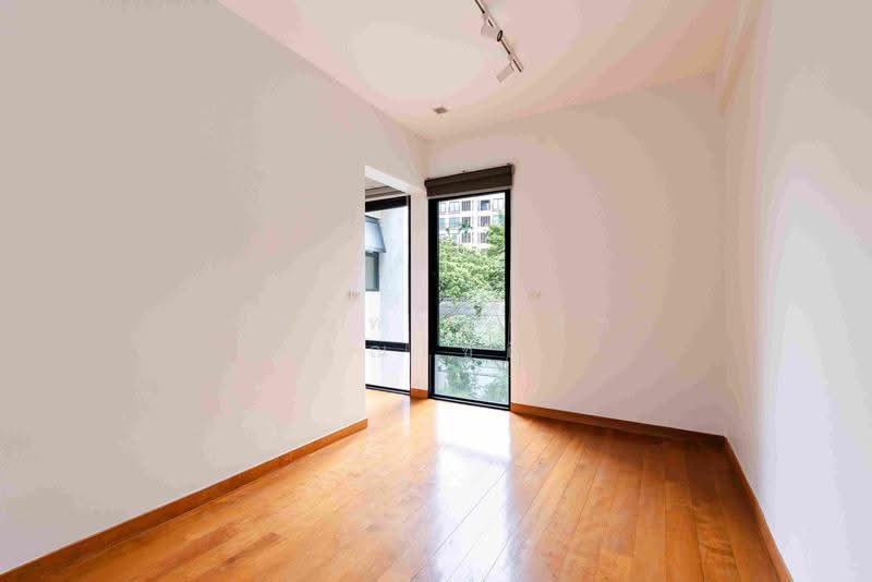 House Sukhumvit 28, Bangkok, sukhumvit 28, Khong Tan, Khlong Toei, Bangkok, 3 Bedrooms, 250 sqm, Single Detached House For Rent, by ปรินทร์ญาดา ชิณโชติ, 500571582 - DDproperty.com