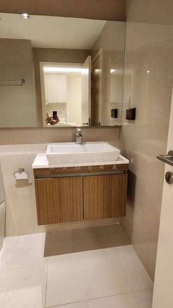 Vtara Sukhumvit 36, Bangkok, 118 Soi Saen Sabai, Phra Kanong, Khlong Toei, Bangkok, 2 Bedrooms, 65 sqm, Condo For Rent, by Thanyalak Ajmera, 500571617 - DDproperty.com
