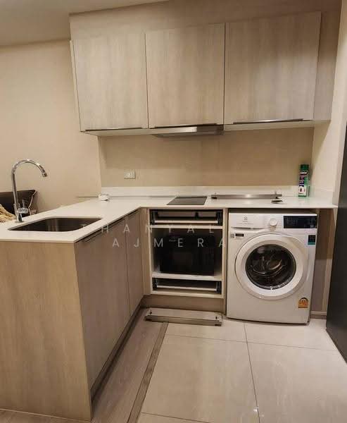 Vtara Sukhumvit 36, Bangkok, 118 Soi Saen Sabai, Phra Kanong, Khlong Toei, Bangkok, 2 Bedrooms, 65 sqm, Condo For Rent, by Thanyalak Ajmera, 500571617 - DDproperty.com