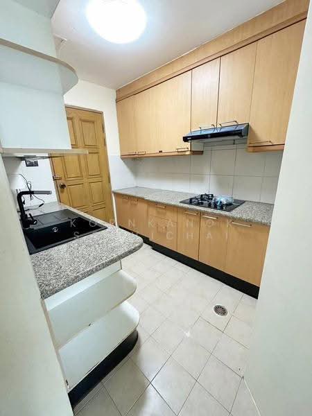 Fifty Fifth Tower, Bangkok, 84 Soi Sukhumvit 55, Sukhumvit Road, Khlong Tan Nua, Watthana, Bangkok, 3 Bedrooms, 165 sqm, Condo For Sale, by Kornkanok Sonvichai, 500571620 - DDproperty.com