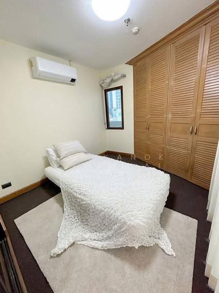 Fifty Fifth Tower, Bangkok, 84 Soi Sukhumvit 55, Sukhumvit Road, Khlong Tan Nua, Watthana, Bangkok, 3 Bedrooms, 165 sqm, Condo For Sale, by Kornkanok Sonvichai, 500571620 - DDproperty.com