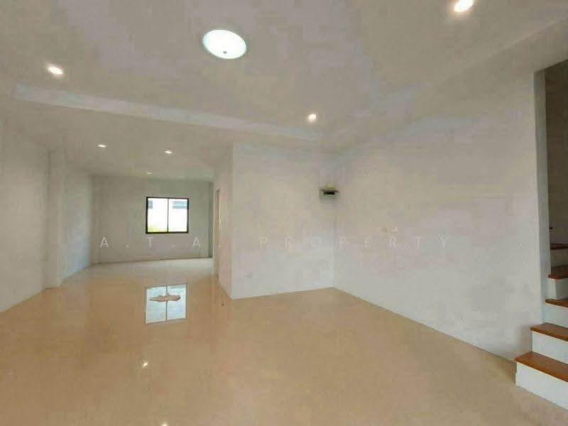 บ้านแฝด ใกล้สุขุมวิท เสม็ด ชลบุรี, Chon Buri (Pattaya), Samed, Muang Chon Buri, Chon Buri (Pattaya), 4 Bedrooms, 150 sqm, Semi-Detached House (Twin House) For Sale, by A.T.A. Property, 500571658 - DDproperty.com