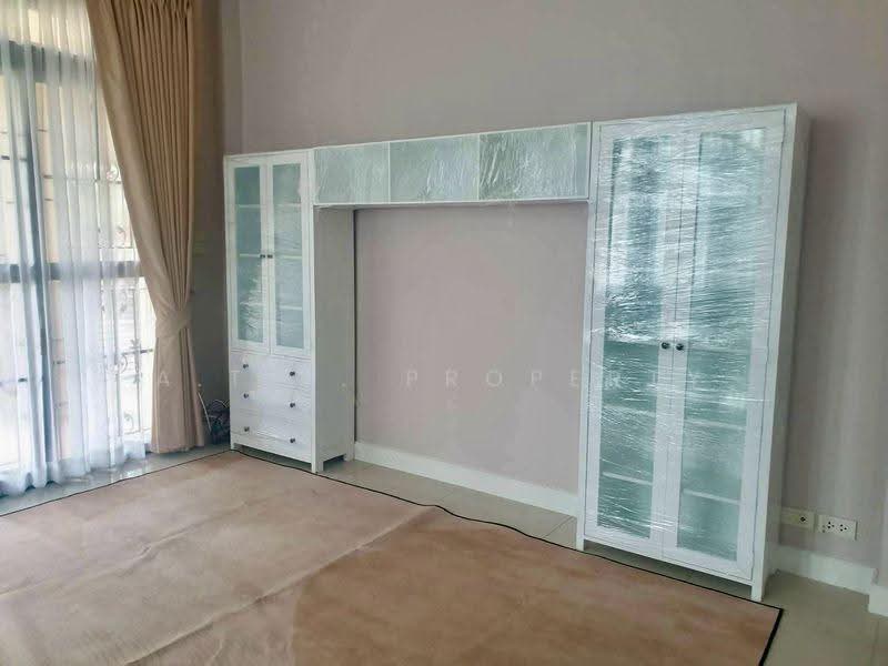 หมู่บ้านประวีณวรรณ ศรีราชา, Chon Buri (Pattaya), Surasak, Si Racha, Chon Buri (Pattaya), 3 Bedrooms, 200 sqm, Single Detached House For Rent, by A.T.A. Property, 500571700 - DDproperty.com