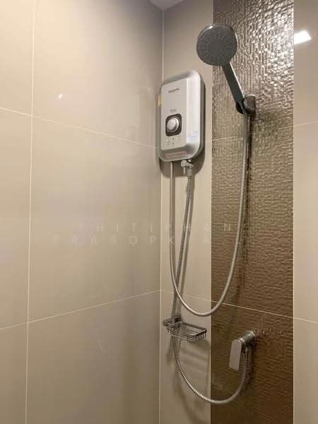 IDEO Sathorn-Wongwian Yai, Bangkok, 219 Soi Krung Thonburi 1, Khlong Ton Sai, Khlong San, Bangkok, 1 Bedroom, 27 sqm, Condo For Rent, by Thitiphan Prasopkiatpoca, 500571806 - DDproperty.com