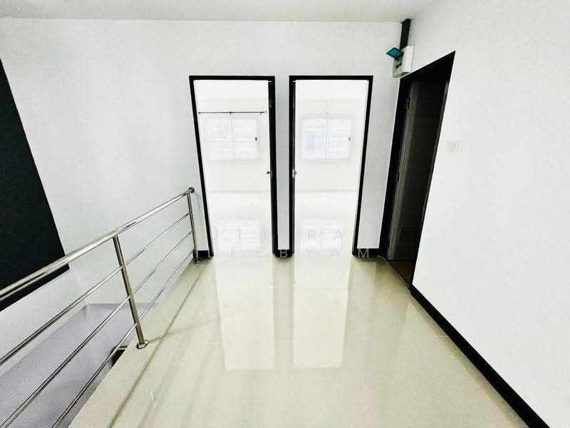 3-BR Townhouse, Chon Buri (Pattaya), Ban Bung, Chon Buri (Pattaya), 3 Bedrooms, 150 sqm, Townhouse For Sale, by Puttirat Kleebyam, 500571813 - DDproperty.com
