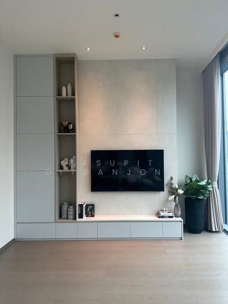 Scope Langsuan, Bangkok, Soi Lang Suan, Lumphini, Pathum Wan, Bangkok, 2 Bedrooms, 162 sqm, Condo For Rent, by Pasupit Ditbanjong, 500571847 - DDproperty.com