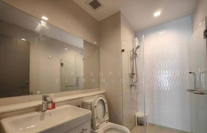 Life Asoke Hype, Bangkok, 339 Chaturathit Rd, Makkasan, Ratchathewi, Bangkok, 2 Bedrooms, 65 sqm, Condo For Rent, by Pasupit Ditbanjong, 500571868 - DDproperty.com