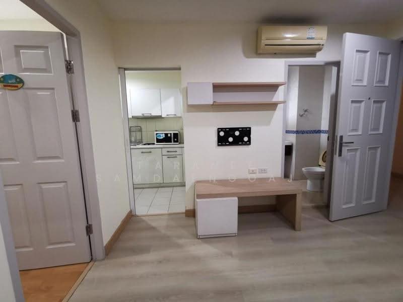 Life @ Phahon 18, Bangkok, 1038 Phahonyothin 18, Jom Phon, Chatuchak, Bangkok, 1 Bedroom, 42 sqm, Condo For Sale, by Taranee Samdaengoaj, 500571878 - DDproperty.com