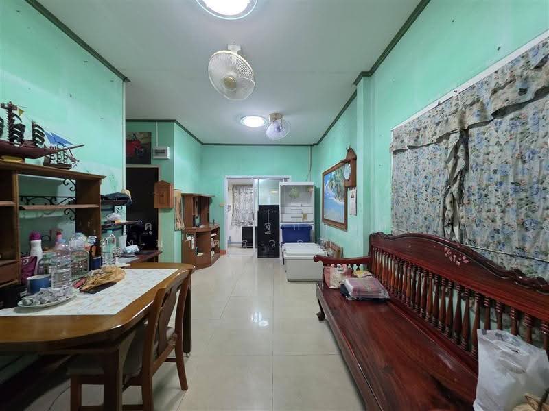 เครือวัลย์ ซอยสุวินทวงศ์64, Bangkok, ถนนฉลองกรุง, Lam Phak Chi, Nong Chok, Bangkok, 2 Bedrooms, 54 sqm, Townhouse For Sale, by คุณ ณัฐกานต์ ผดุงมาตรวรกุล (แก้ม), 500571886 - DDproperty.com