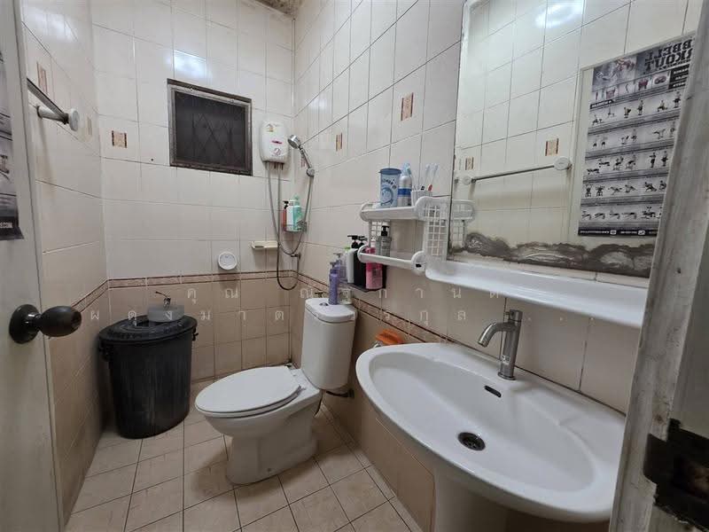 เครือวัลย์ ซอยสุวินทวงศ์64, Bangkok, ถนนฉลองกรุง, Lam Phak Chi, Nong Chok, Bangkok, 2 Bedrooms, 54 sqm, Townhouse For Sale, by คุณ ณัฐกานต์ ผดุงมาตรวรกุล (แก้ม), 500571886 - DDproperty.com
