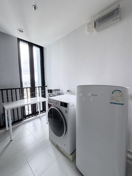 The Base Rama 9-Ramkhamhaeng, Bangkok, 3 Ramkhamhaeng Road, Hua Mak, Bang Kapi, Bangkok, 2 Bedrooms, 50 sqm, Condo For Rent, by Caveman Property, 500571888 - DDproperty.com