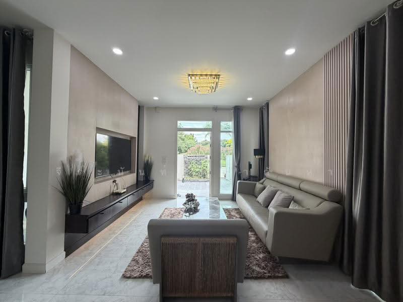 For Sale: Luxury Private Pool Villa in Hang Dong, Chiang Mai, เชียงใหม่ หางดง, Ban Waen, Hang Dong, Chiang Mai, 4 Bedrooms, 300 sqm, Single Detached House For Sale, by จีระนันท์ หล้ากันหา, 500571909 - DDproperty.com