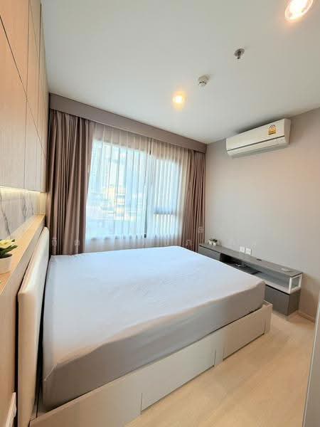 Life Pinklao, Bangkok, Boromarajonani Road, Bang Bamru, Bang Phlat, Bangkok, 1 Bedroom, 30 sqm, Condo For Sale, by ศริญาภัสร์ กิตติสิทธิ์ภาคิน, 500571911 - DDproperty.com