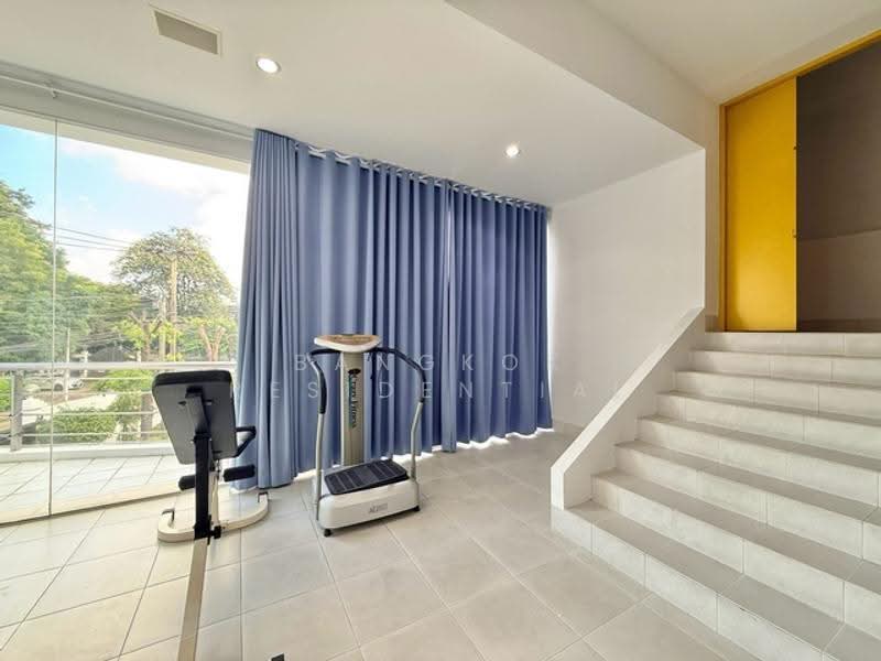 Panya Pattanakarn Village, Bangkok, Soi Phatthanakarn 30, Suan Luang, Bangkok, 5 Bedrooms, 1,000 sqm, Single Detached House For Rent, by Bangkok Residential, 500571922 - DDproperty.com