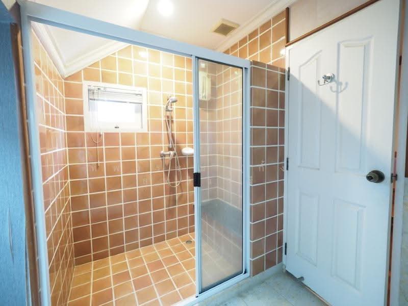 Laddarom Ekkamai-Ramintra, Bangkok, Kaset-Nawamin Road, Nuan Chan, Bueng Kum, Bangkok, 3 Bedrooms, 280 sqm, Single Detached House For Sale, by ทิพวรรณ (กั้ง) สุทธิวารี, 500571926 - DDproperty.com
