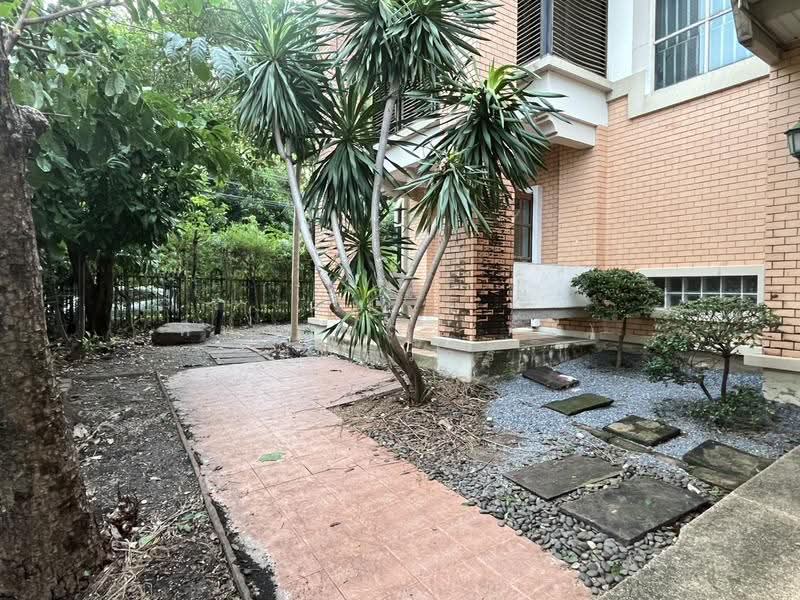 Laddarom Ekkamai-Ramintra, Bangkok, Kaset-Nawamin Road, Nuan Chan, Bueng Kum, Bangkok, 3 Bedrooms, 280 sqm, Single Detached House For Sale, by ทิพวรรณ (กั้ง) สุทธิวารี, 500571926 - DDproperty.com