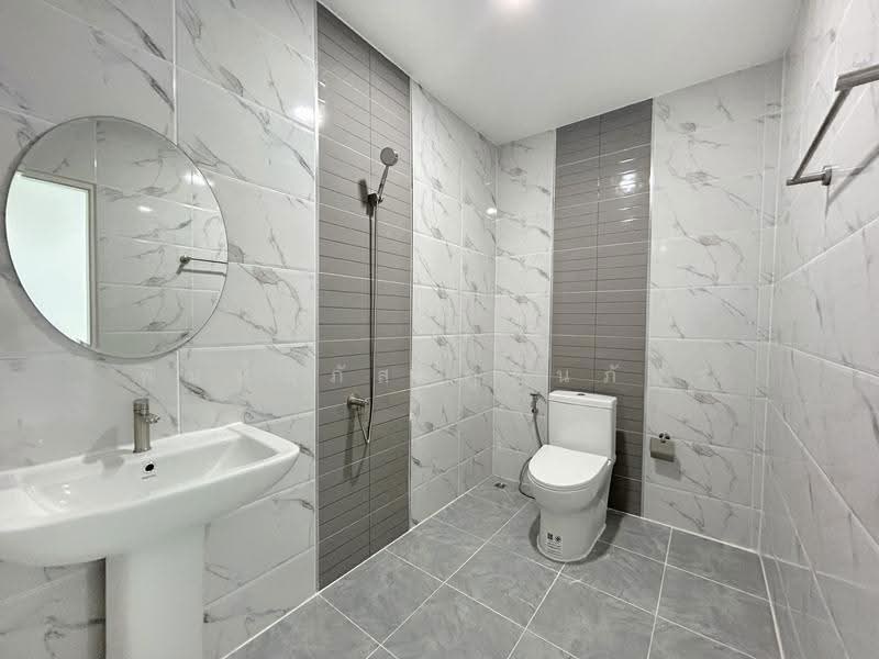Air Villa Village, Pathum Thani, ถนนลำลูกกา, Khu Khot, Lam Luk Ka, Pathum Thani, 2 Bedrooms, 64 sqm, Townhouse For Sale, by พิมพ์นภัส ภูธนภัทร, 500571932 - DDproperty.com