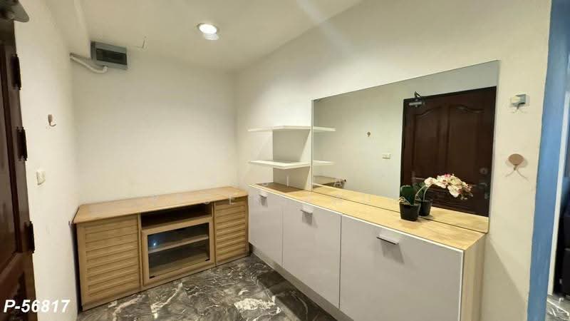 Saranjai Mansion, Bangkok, Soi Sukhumvit 6, Khlong Toei, Bangkok, 1 Bedroom, 62 sqm, Condo For Rent, by Susira Prueksawun, 500571953 - DDproperty.com