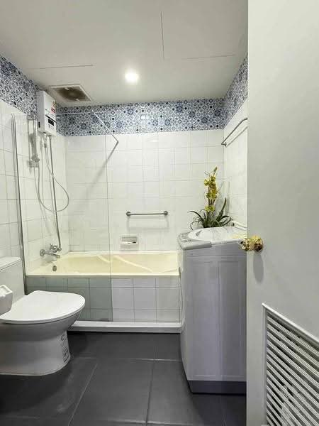 Witthayu Complex, Bangkok, 1673 New Petchaburi Road, Makkasan, Ratchathewi, Bangkok, 3 Bedrooms, 120 sqm, Condo For Rent, by Pasupit Ditbanjong, 500571957 - DDproperty.com