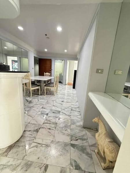 Witthayu Complex, Bangkok, 1673 New Petchaburi Road, Makkasan, Ratchathewi, Bangkok, 3 Bedrooms, 120 sqm, Condo For Rent, by Pasupit Ditbanjong, 500571957 - DDproperty.com