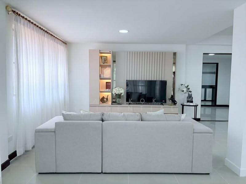 Detached House, Bangkok, Soi Pracharat Bampen 17, Samsen Nok, Huai Khwang, Bangkok, 6 Bedrooms, 300 sqm, Single Detached House For Rent, by Bangkok Residential, 500571958 - DDproperty.com