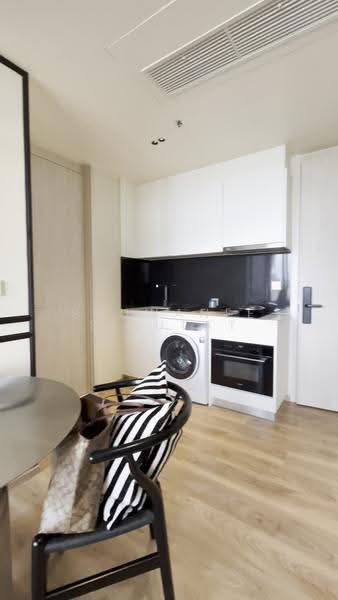 Noble Form Thonglor, Bangkok, Sukhumvit 55, Khlong Tan Nua, Watthana, Bangkok, 1 Bedroom, 33 sqm, Condo For Rent, by Sauwanee Sisutat, 500571959 - DDproperty.com