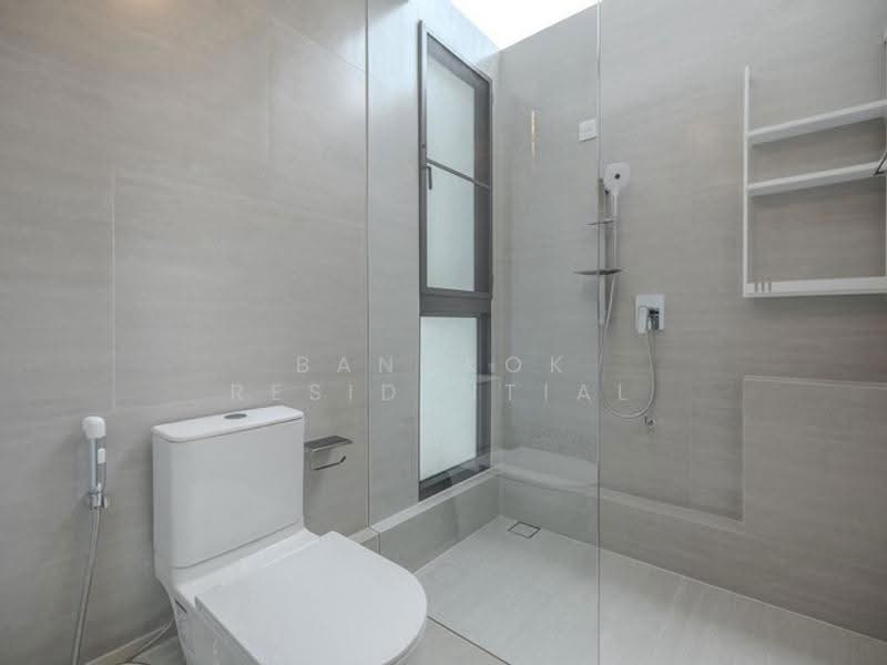 VIVE Krungthep Kreetha, Bangkok, Krungthep Kreetha Road, Saphan Sung, Bangkok, 4 Bedrooms, 421 sqm, Single Detached House For Rent, by Bangkok Residential, 500571972 - DDproperty.com