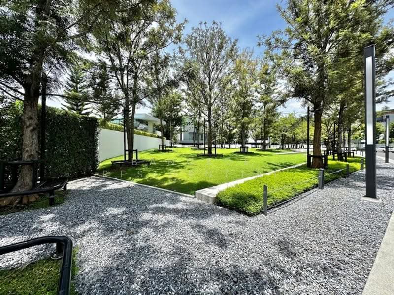 VIVE Krungthep Kreetha, Bangkok, Krungthep Kreetha Road, Saphan Sung, Bangkok, 4 Bedrooms, 421 sqm, Single Detached House For Rent, by Bangkok Residential, 500571972 - DDproperty.com