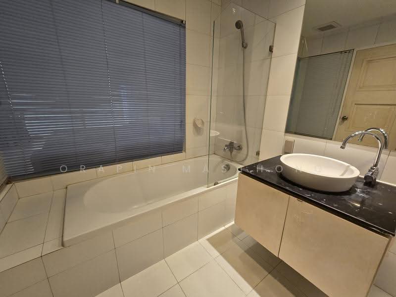 Noble Lite, Bangkok, 46 Soi Aree 1, Phaholyothin Road, Samsen Nai, Phaya Thai, Bangkok, 1 Bedroom, 35 sqm, Condo For Rent, by Orapin Masthong, 500571982 - DDproperty.com