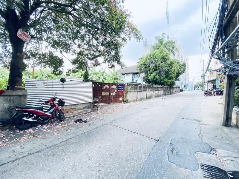 ขายที่ดินเปล่า ซอยอินทรามระ41, กรุงเทพ, ดินแดง, กรุงเทพ, 804 ตร.ม., ที่ดิน ขาย, โดย Thananit Kraikhiriwat, 500571986 - DDproperty.com