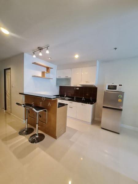 Sukhumvit Living Town, Bangkok, 299 Sukhumvit 21 Road, Khlongtoei Nua, Watthana, Bangkok, 1 Bedroom, 57 sqm, Condo For Sale, by GT Real Estate Thailand, 500572004 - DDproperty.com
