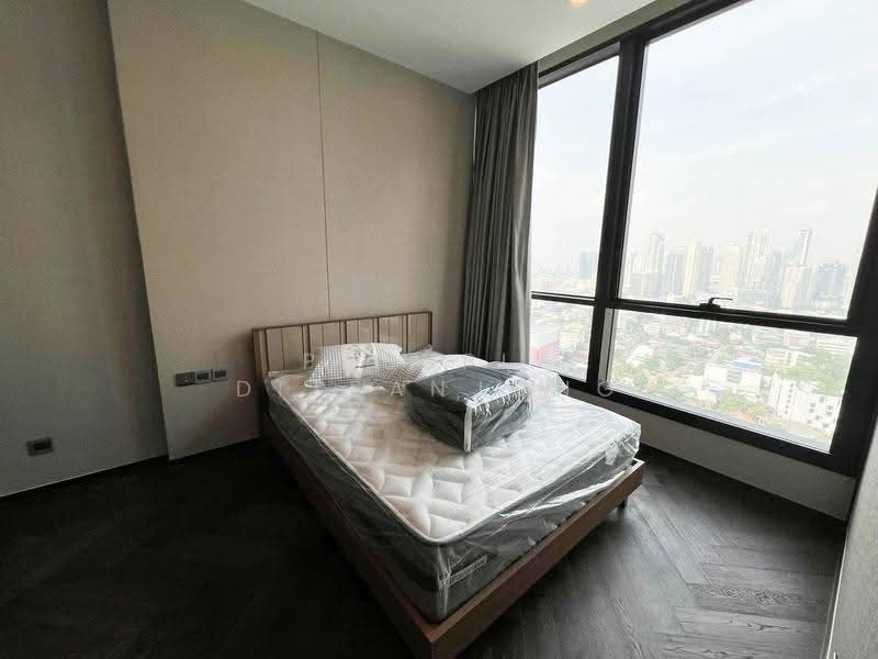 The Esse Sukhumvit 36, Bangkok, Soi Sukhumvit 36, Sukhumvit Road, Phra Kanong, Khlong Toei, Bangkok, 1 Bedroom, 43 sqm, Condo For Rent, by Pasupit Ditbanjong, 500572029 - DDproperty.com