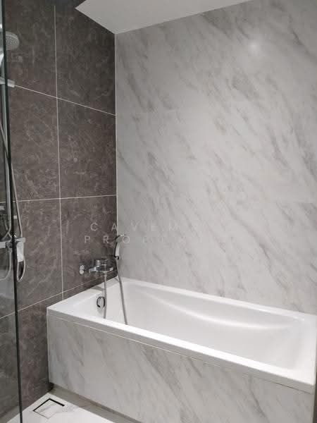 Fynn Asoke, Bangkok, 28 Sukhumvit 10 Alley, Khlong Toei, Bangkok, 1 Bedroom, 37 sqm, Condo For Rent, by Caveman Property, 500572043 - DDproperty.com