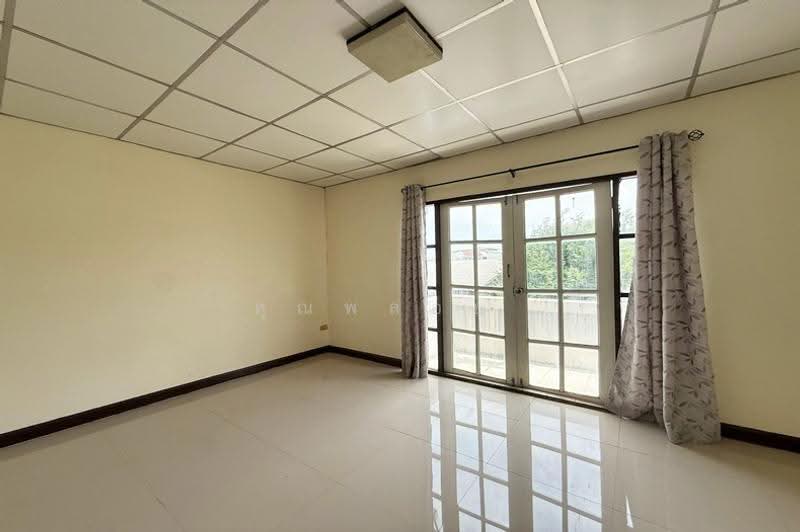 หมู่บ้านณีรวัลย์ วิลล่า, Nonthaburi, ถนนบางรักน้อย-ท่าอิฐ, Bang Rak Noi, Muang Nonthaburi, Nonthaburi, 4 Bedrooms, 120 sqm, Townhouse For Sale, by คุณพลอย, 500572049 - DDproperty.com