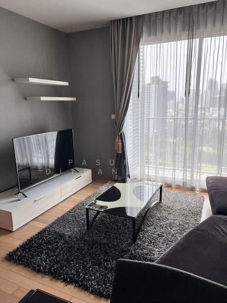 Siri At Sukhumvit, Bangkok, 902 Sukhumvit Road, Phra Kanong, Khlong Toei, Bangkok, 1 Bedroom, 60 sqm, Condo For Rent, by Pasupit Ditbanjong, 500572055 - DDproperty.com