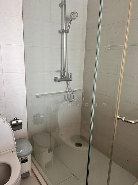 Siri At Sukhumvit, Bangkok, 902 Sukhumvit Road, Phra Kanong, Khlong Toei, Bangkok, 1 Bedroom, 60 sqm, Condo For Rent, by Pasupit Ditbanjong, 500572055 - DDproperty.com