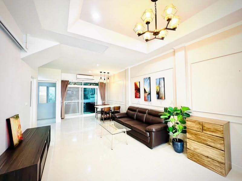 Baan Klang Muang Urbanion Srinakarin, Bangkok, Soi Srinakarin 46, Nong Bon, Prawet, Bangkok, 3 Bedrooms, 180 sqm, Single Detached House For Rent, by Khun Aranya, 500572075 - DDproperty.com