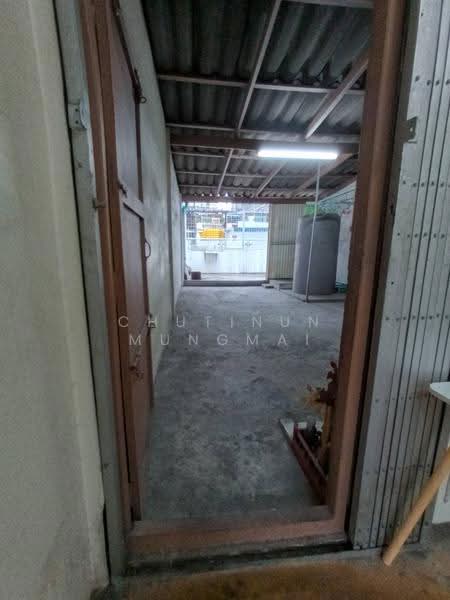 Space for Rent 3-6th Floor 0 m. to BTS Phrom Phong, Bangkok, BTS พร้อมพงษ์, Khlong Toei, Bangkok, , 225 sqm, Shophouse For Rent, by Chutinun Mungmai, 500572110 - DDproperty.com