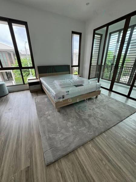 Burasiri Krungthep Kreetha, bangkok, 95 Soi Pracha Ruam Chai, Hua Mak, Bang Kapi, Bangkok, 4 Bedrooms, 196 sqm, Single Detached House For Rent, by NR AGENT, 500572112 - DDproperty.com