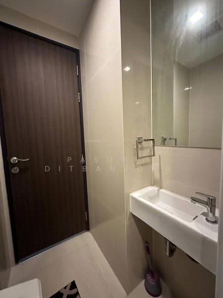 Rhythm Sukhumvit 44/1, Bangkok, Sukhumvit Road, Phra Kanong, Khlong Toei, Bangkok, 1 Bedroom, 35 sqm, Condo For Sale, by Pasupit Ditbanjong, 500572113 - DDproperty.com