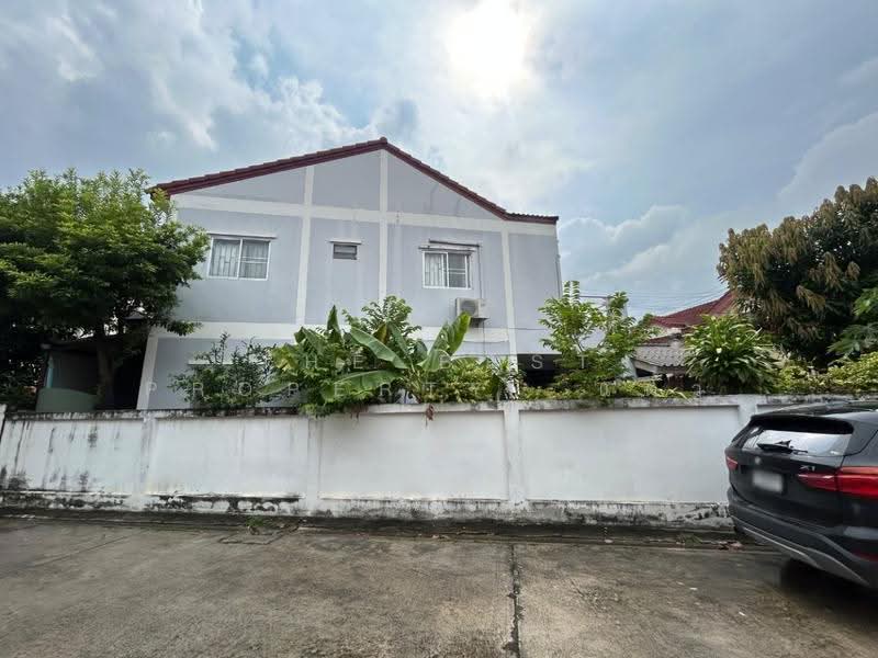 หมู่บ้านแกรนด์ชลเลคแอนด์การ์เด้น ชลบุรี, chon-buri, Ban Suan, Muang Chon Buri, Chon Buri (Pattaya), 4 Bedrooms, 150 sqm, Townhouse For Sale, by The Best Property แต้ว, 500572152 - DDproperty.com