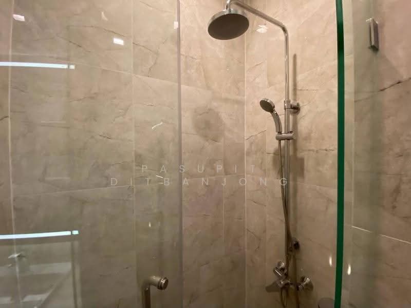Noble Around Sukhumvit 33, Bangkok, 17 Soi Sukhumvit 33, Khlong Tan Nua, Watthana, Bangkok, 2 Bedrooms, 55 sqm, Condo For Rent, by Pasupit Ditbanjong, 500572166 - DDproperty.com