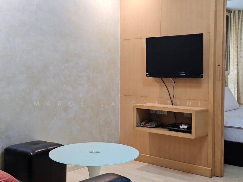 The Rajdamri, Bangkok, Ratchadamri Road, Lumphini, Pathum Wan, Bangkok, 1 Bedroom, 45 sqm, Condo For Rent, by Marcella Contini, 500572182 - DDproperty.com