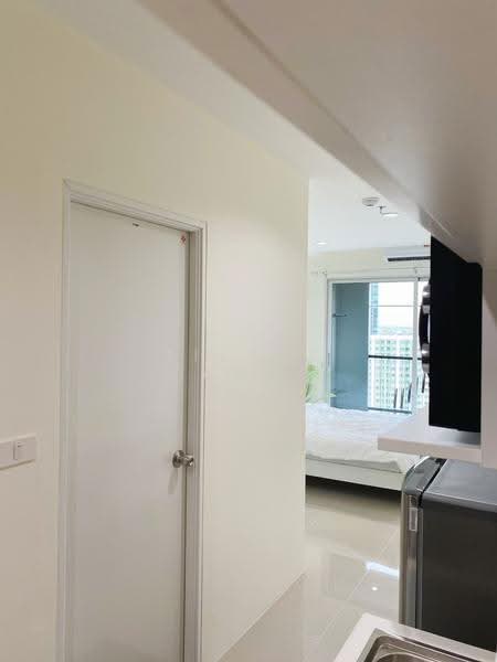 Asakan Place Srinakarin, Bangkok, 617 Srinakarin Road, Suan Luang, Suan Luang, Bangkok, Studio, 26 sqm, Condo For Rent, by Living Condo, 500572183 - DDproperty.com