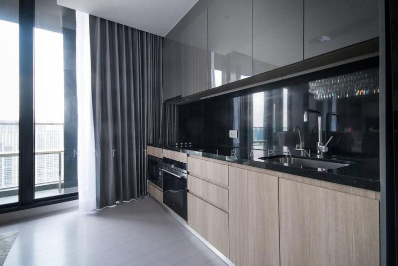 Noble Ploenchit, Bangkok, 1035 Ploenchit Road, Lumphini, Pathum Wan, Bangkok, 3 Bedrooms, 186 sqm, Condo For Rent, by Nat Tantirapan, 500572208 - DDproperty.com
