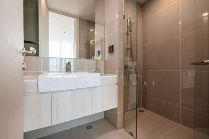 Noble Recole, Bangkok, 77 Soi Sukhumvit 19 Sukhumvit Road, Khlongtoei Nua, Watthana, Bangkok, 2 Bedrooms, 62 sqm, Condo For Rent, by Kawinthip Wisesdenchai, 500572220 - DDproperty.com