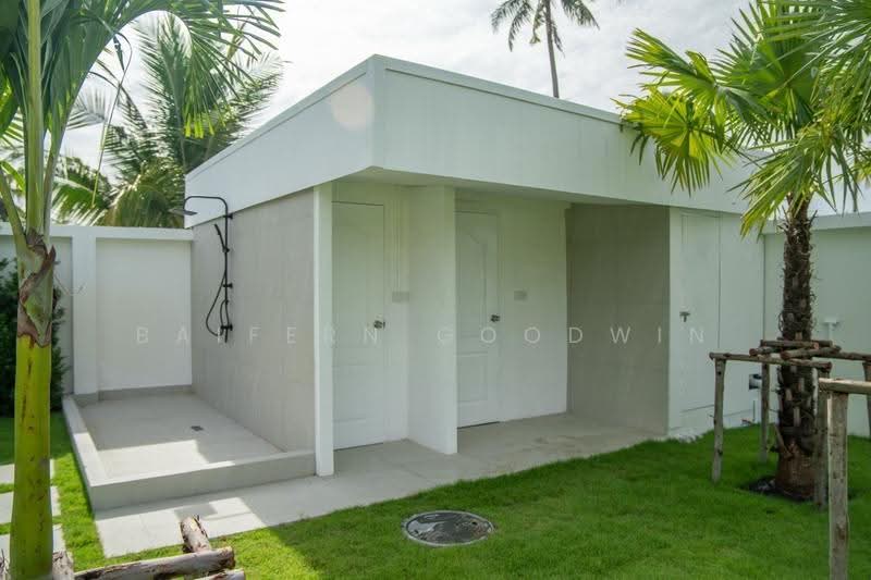 Spacious 6-Bedroom Pool Villa with Private Garden in Peaceful Huay Yai, Chon Buri (Pattaya), Huai Yai, Bang Lamung (Pattaya), Chon Buri (Pattaya), 6 Bedrooms, 450 sqm, Villa For Sale, by Baifern Goodwin, 500572271 - DDproperty.com