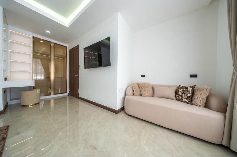 Spacious 6-Bedroom Pool Villa with Private Garden in Peaceful Huay Yai, Chon Buri (Pattaya), Huai Yai, Bang Lamung (Pattaya), Chon Buri (Pattaya), 6 Bedrooms, 450 sqm, Villa For Sale, by Baifern Goodwin, 500572271 - DDproperty.com